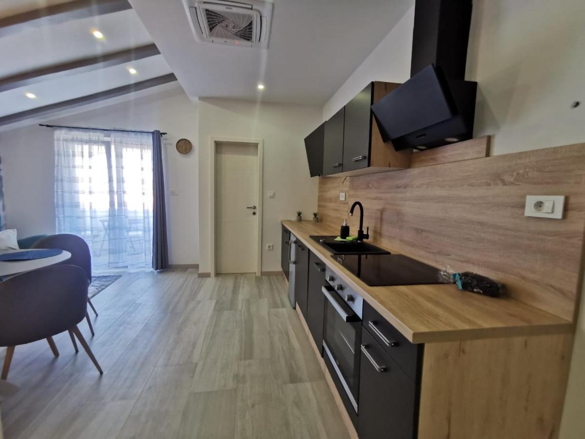 New Nikolina 4 Star Apartment Mali Lošinj Exterior foto